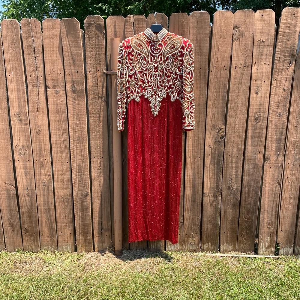 Naeem Khan Riazee Nights Suzarila gown. Fabulous! Pure silk. Sz 12 made in India